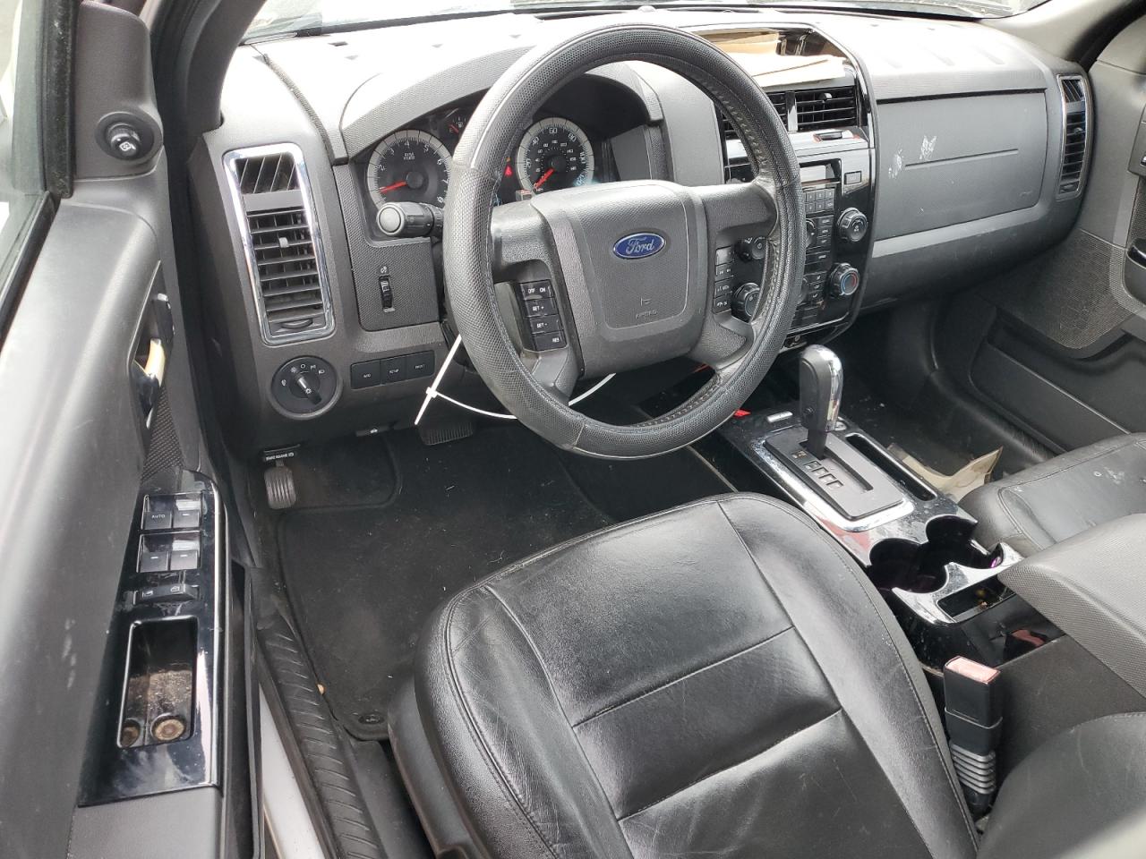 2009 Ford Escape - Image 8