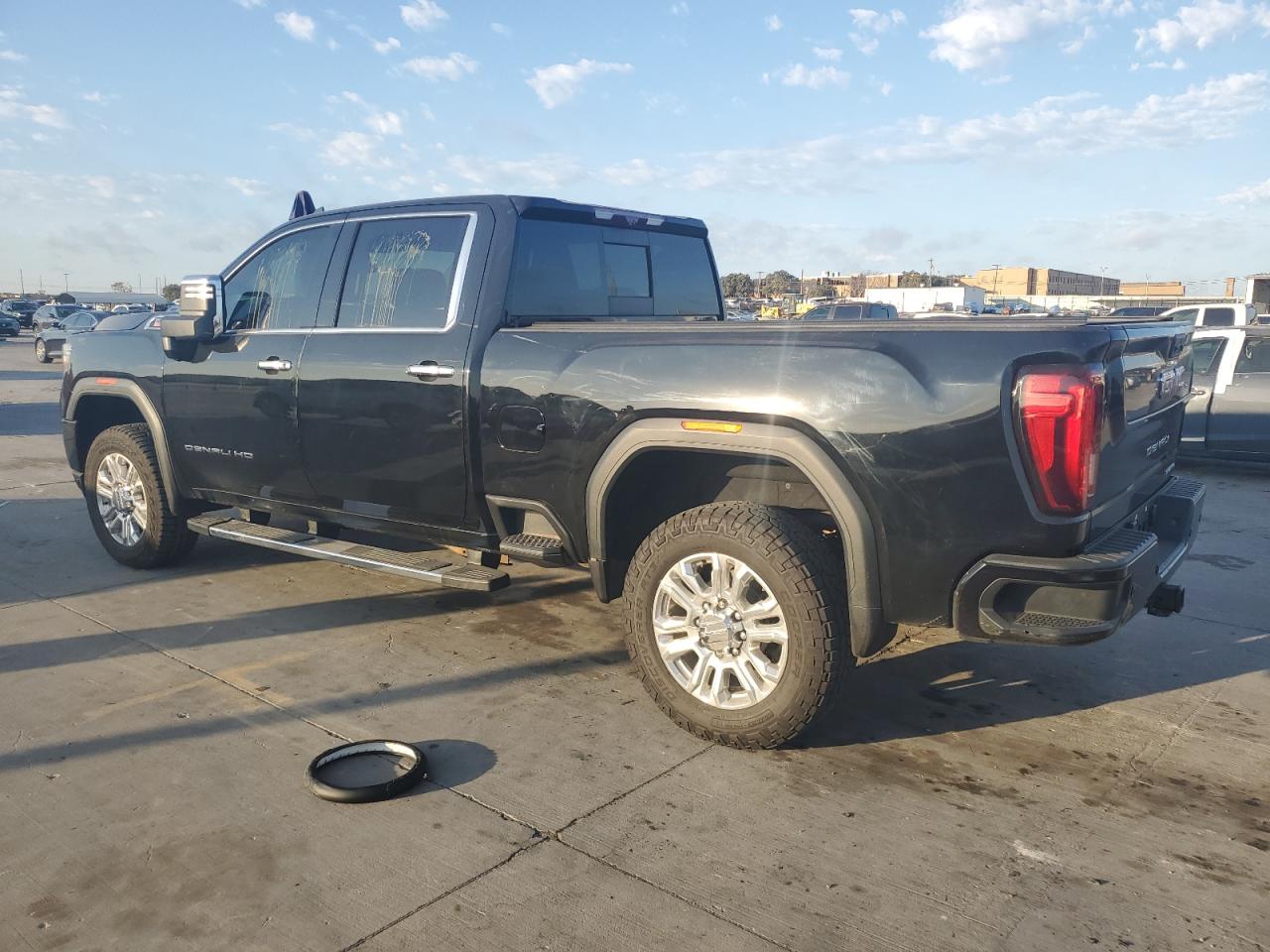 2021 GMC Sierra - Image 2