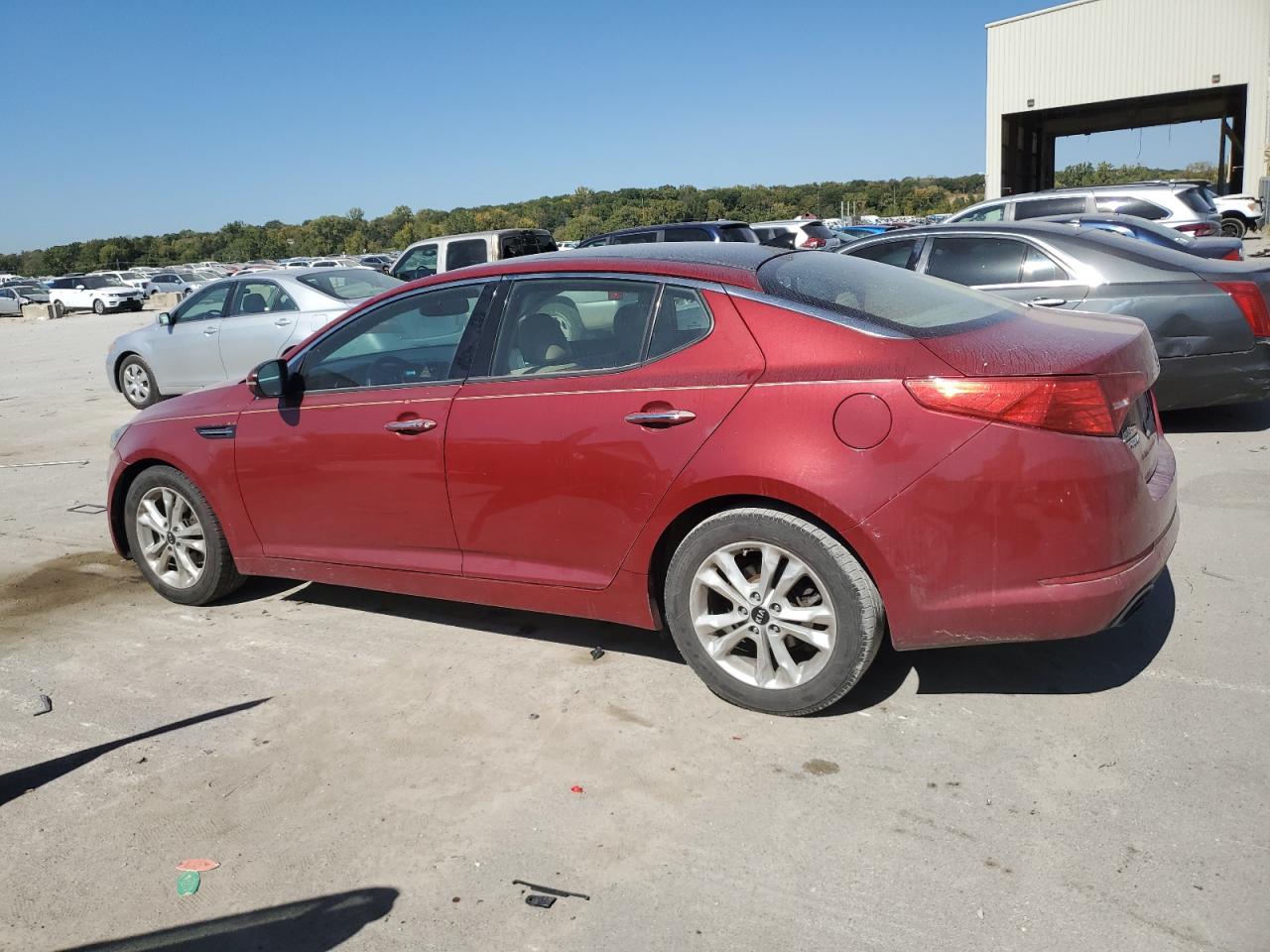 2011 Kia Optima - Image 2