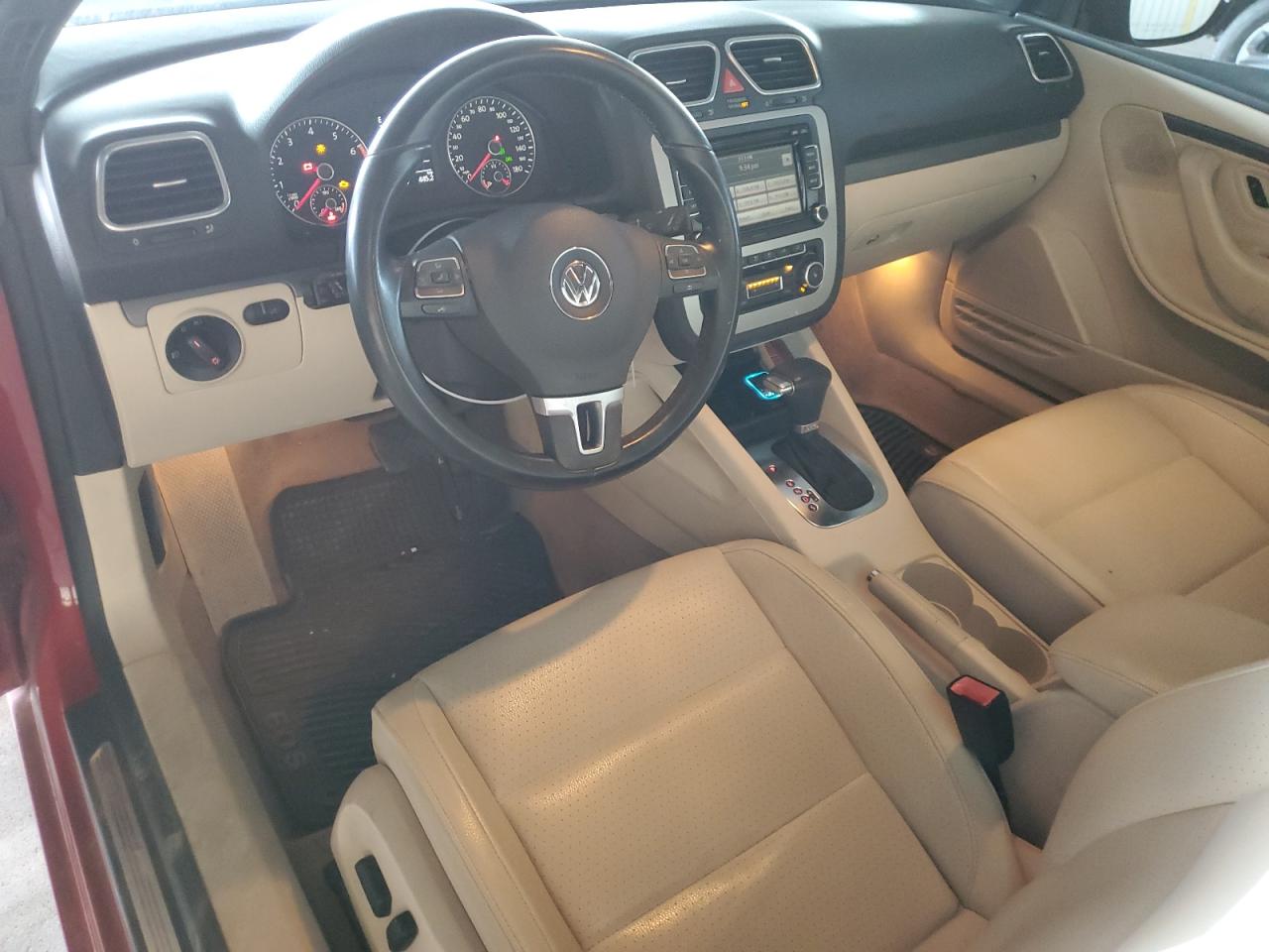 2010 Volkswagen Eos Turbo VIN: WVWBA7AH0AV017839 Lot: 75237464