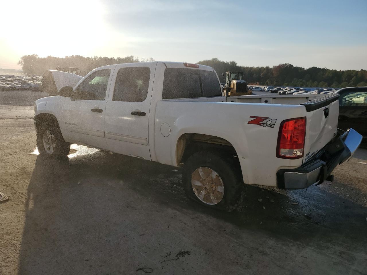 2009 GMC Sierra - Image 2