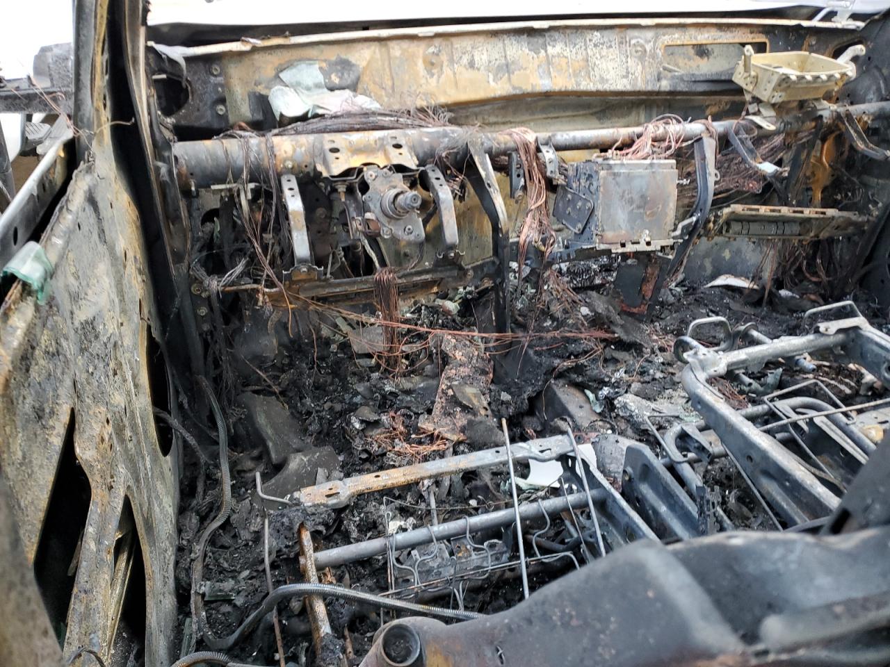 2019 Toyota Tundra - Image 8