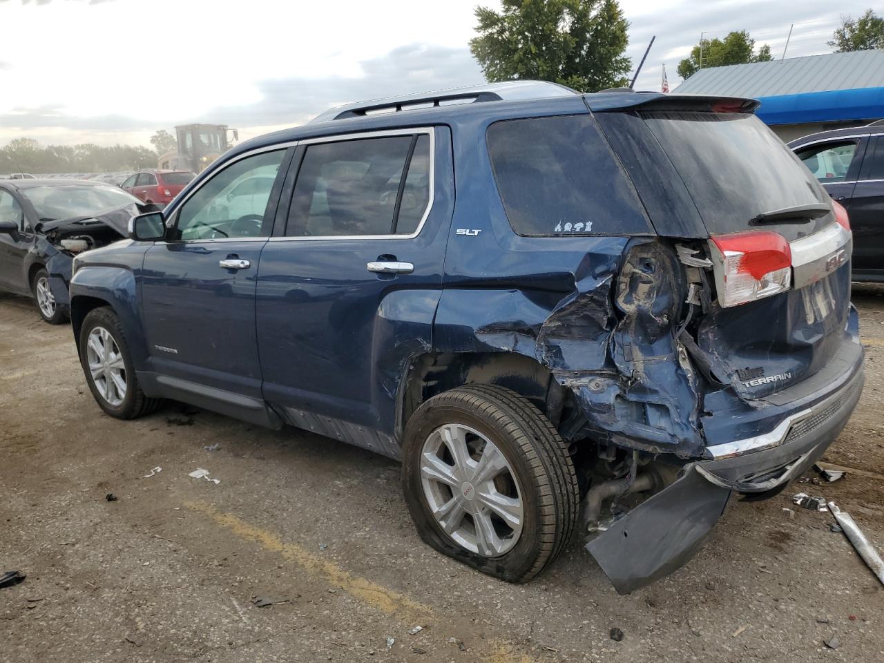2017 GMC Terrain - Image 2