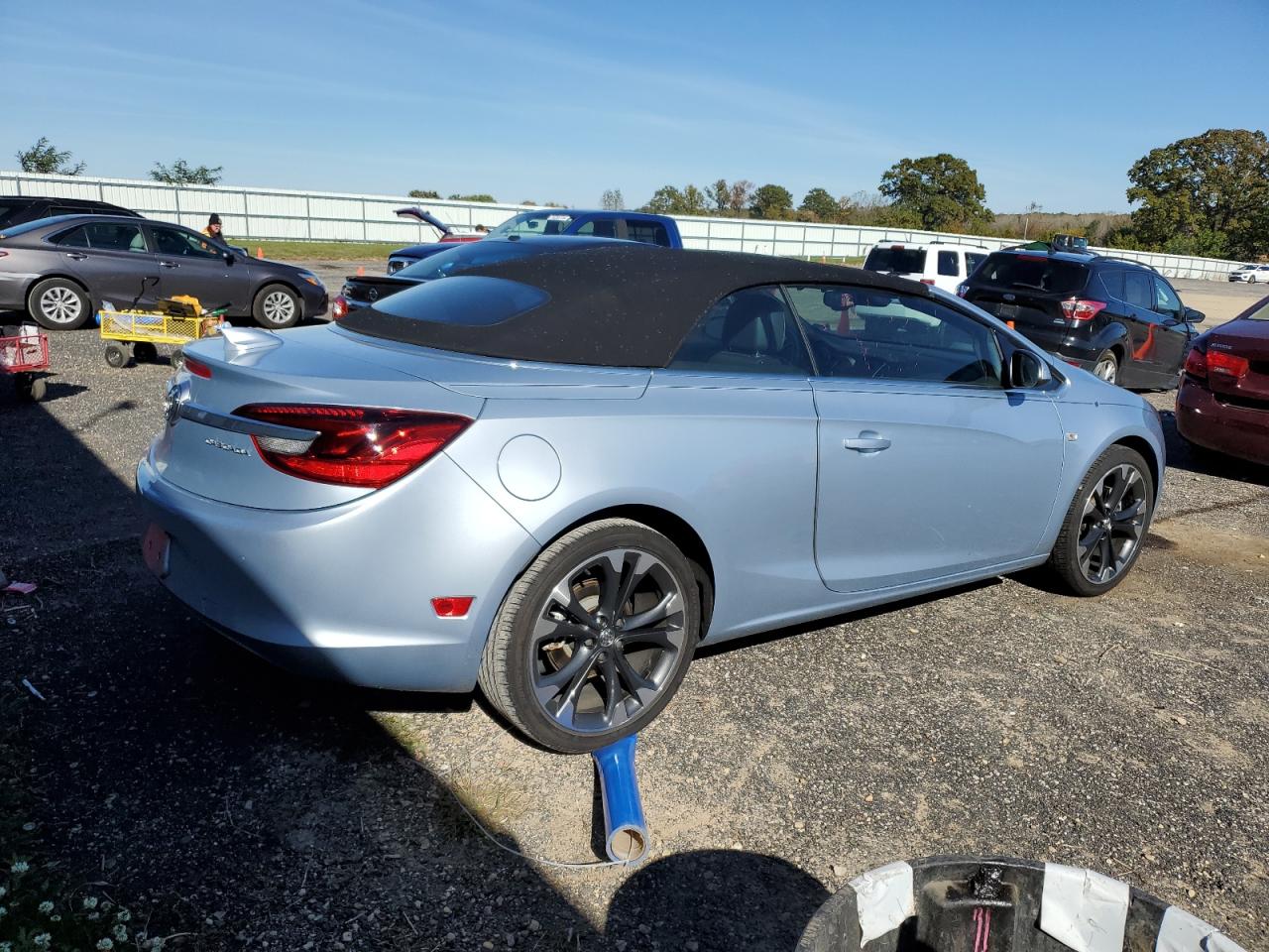 2018 Buick Cascada Premium VIN: W04WH3N5XJG015746 Lot: 76547954