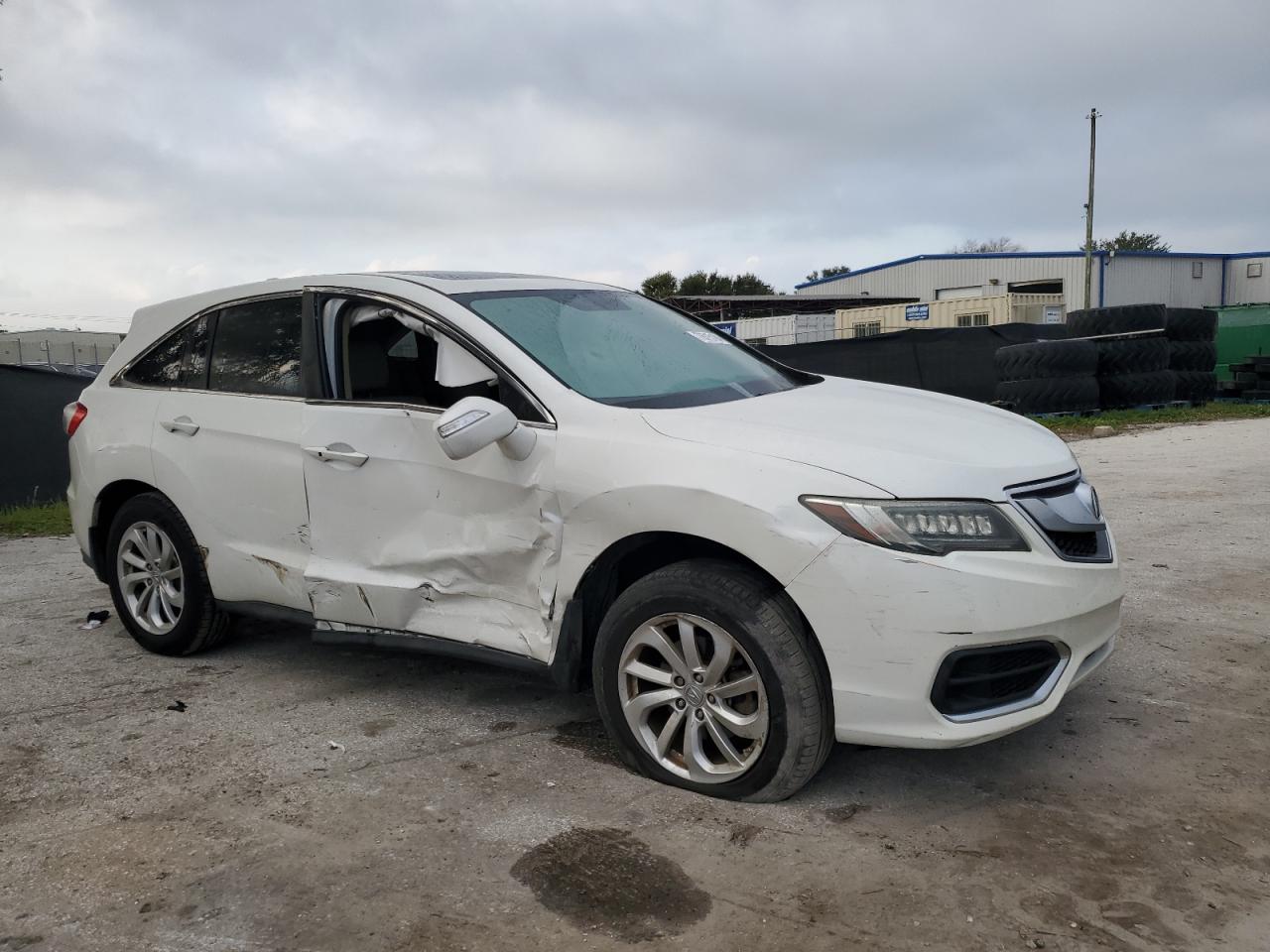2017 Acura RDX - Image 4