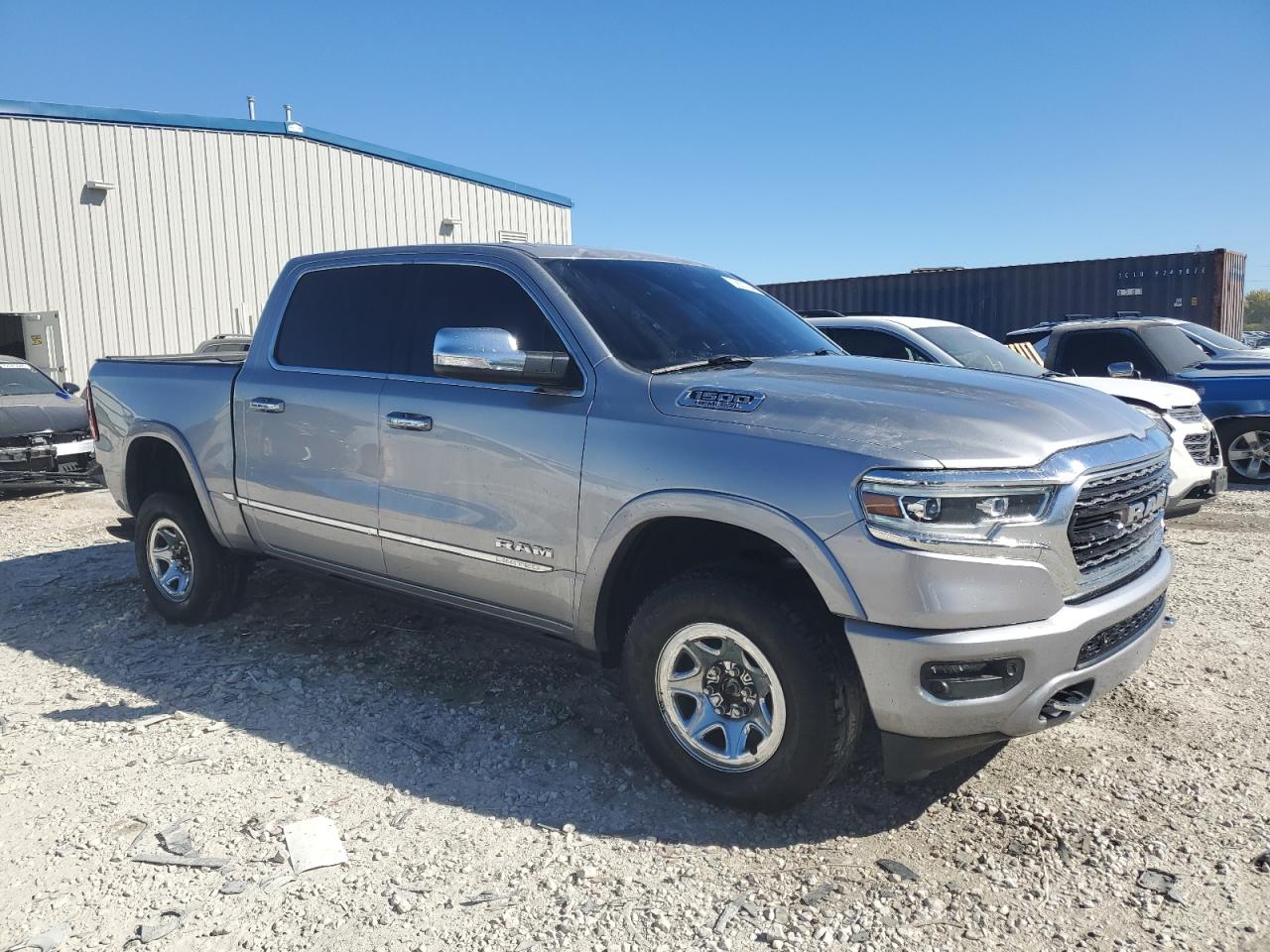 2019 RAM 1500 - Image 4