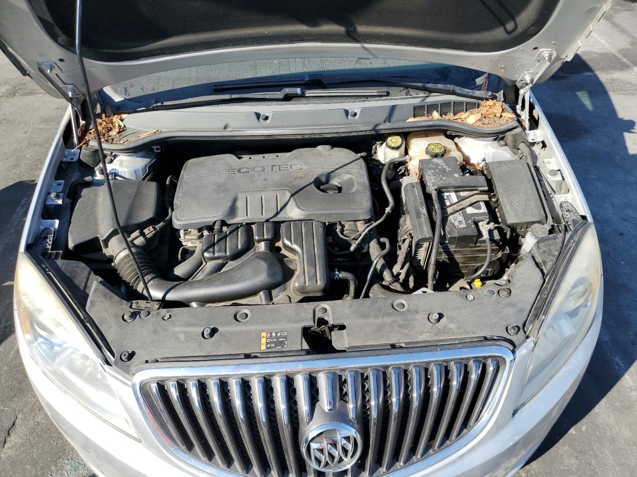 2015 Buick Verano - Image 11