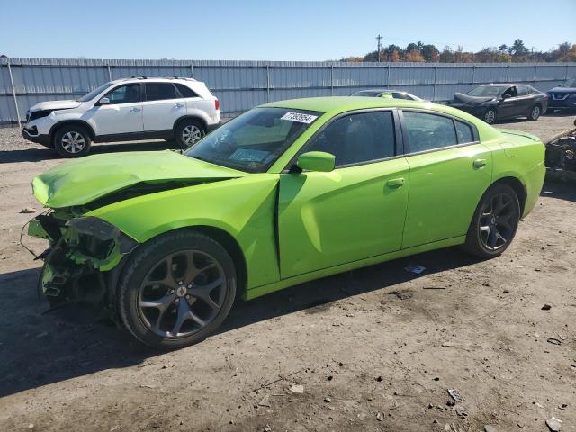  DODGE CHARGER 2019 Зелений