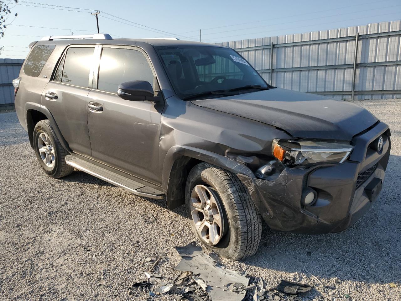 VIN JTEZU5JR5H5152744 2017 TOYOTA 4RUNNER no.4