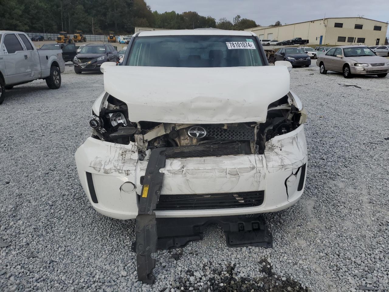 2010 Scion xB - Image 5