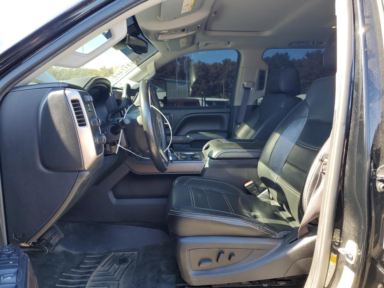 2017 GMC Sierra - Image 7