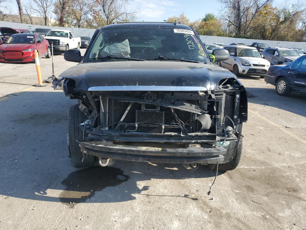 2008 GMC Yukon - Image 5