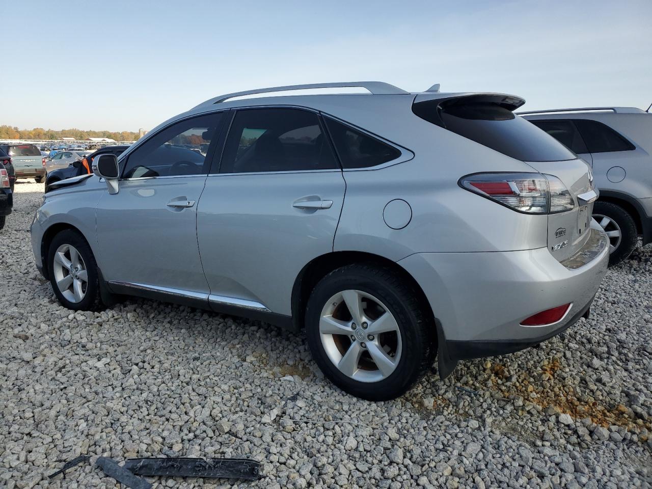 2010 Lexus RX - Image 2
