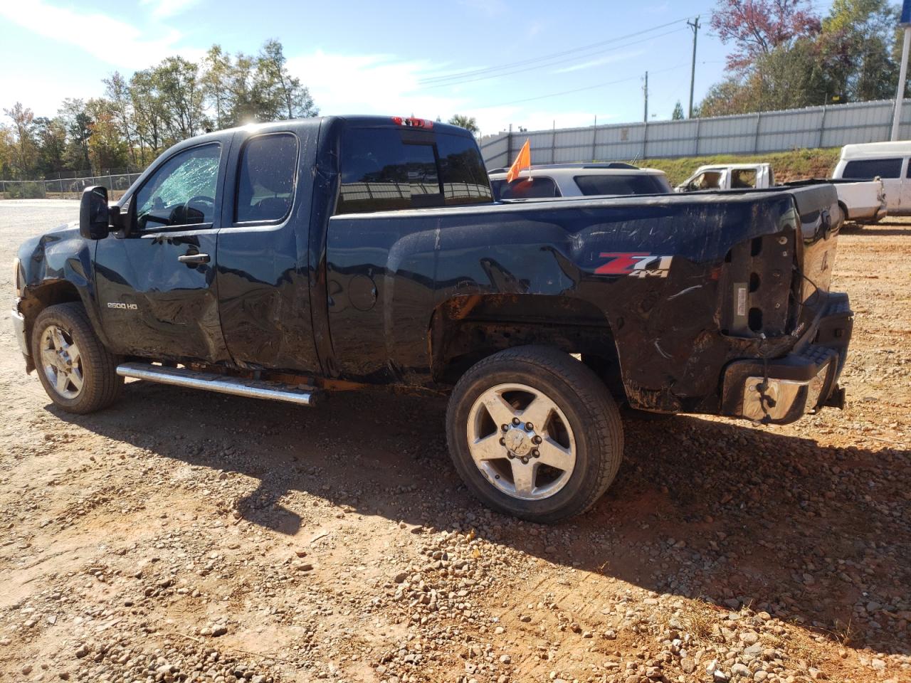 2012 Chevrolet Silverado - Image 2