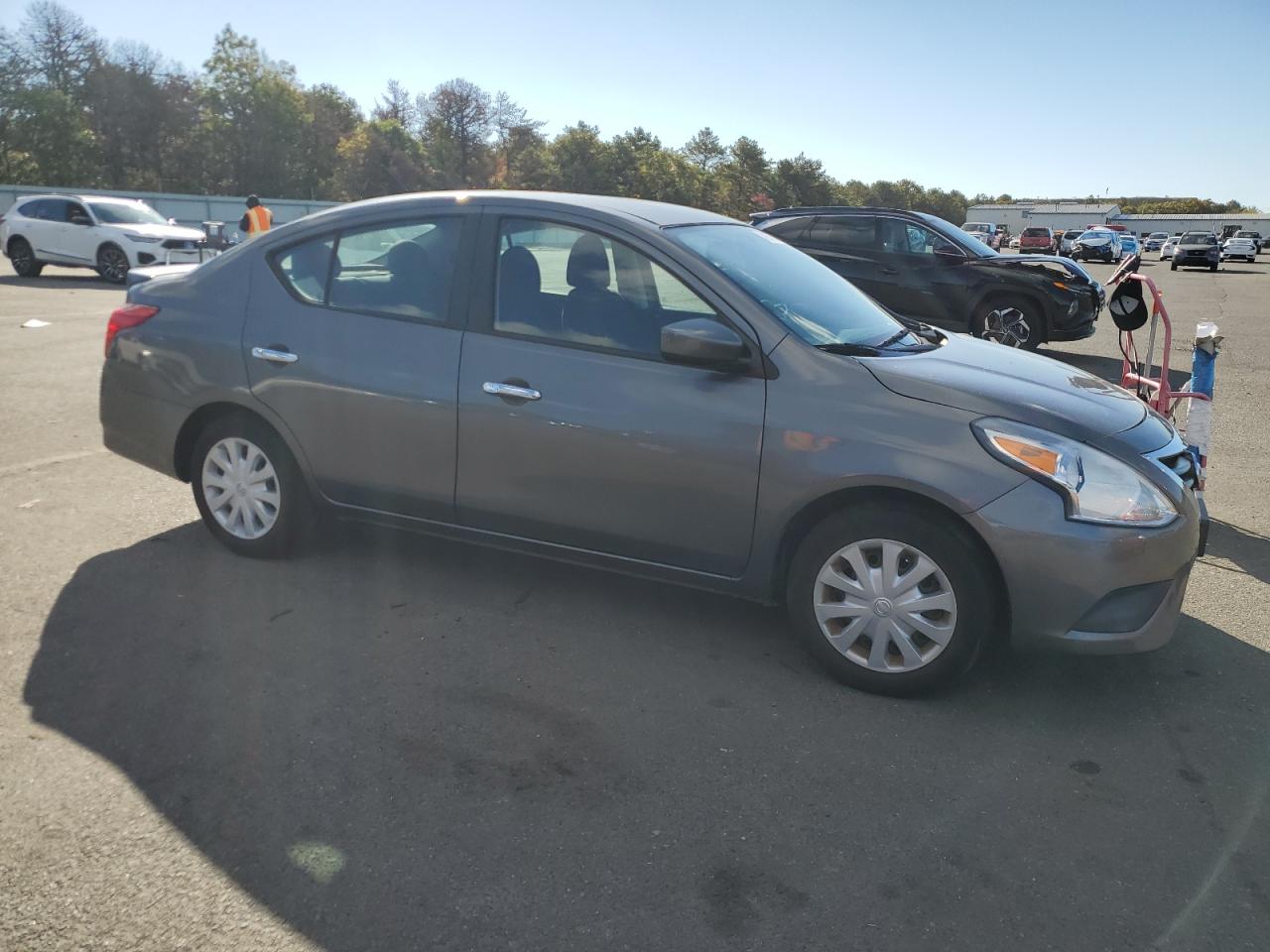 2016 Nissan Versa - Image 4