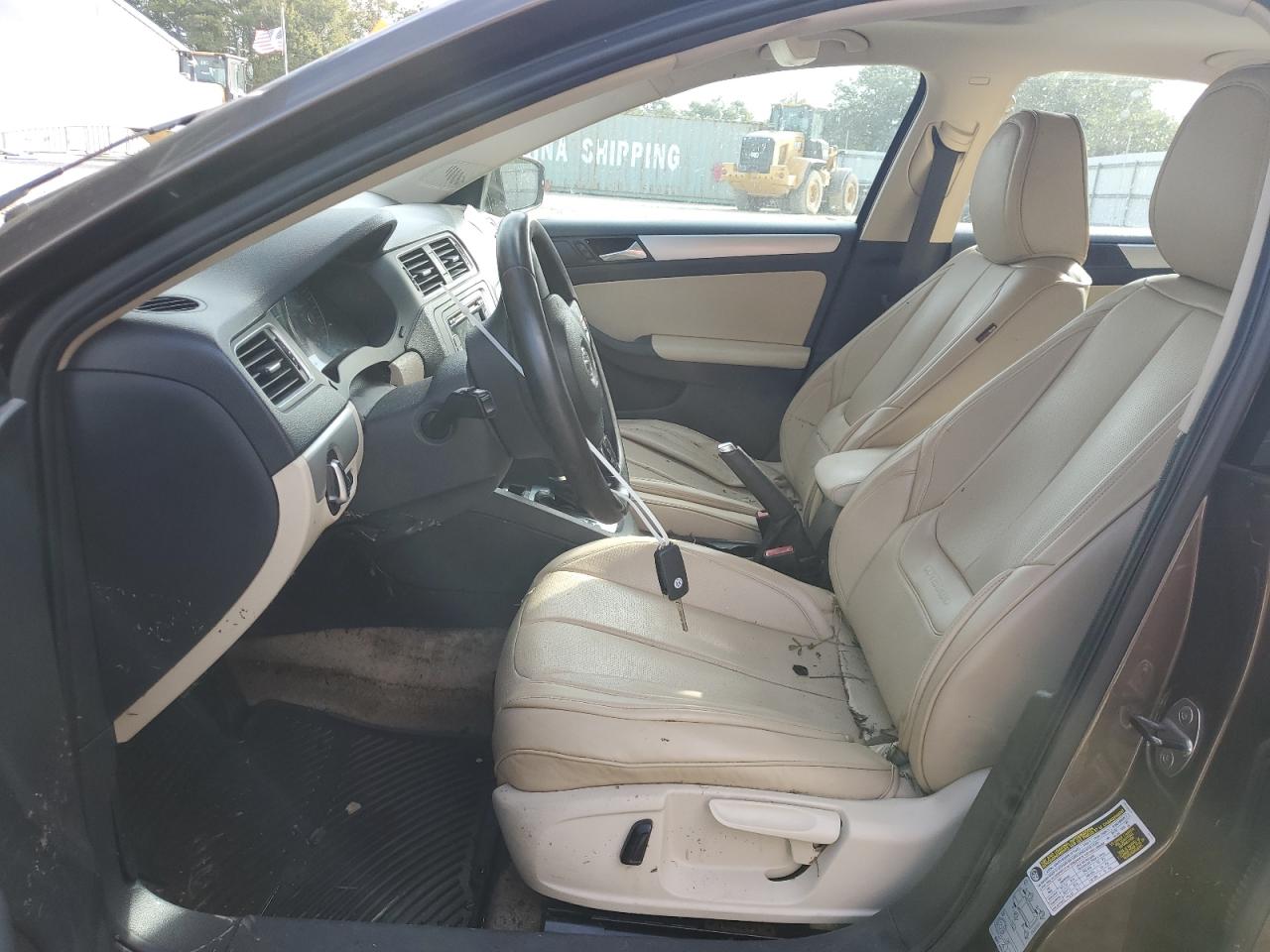 2014 Volkswagen Jetta - Image 7