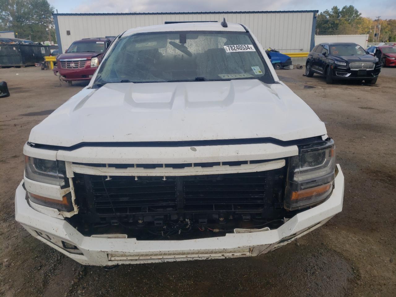 2018 Chevrolet Silverado - Image 5