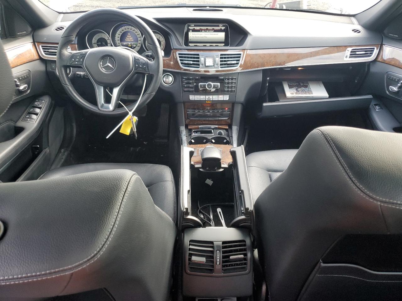 2014 Mercedes-Benz E 350 4Matic VIN: WDDHF8JB4EA833324 Lot: 76285484