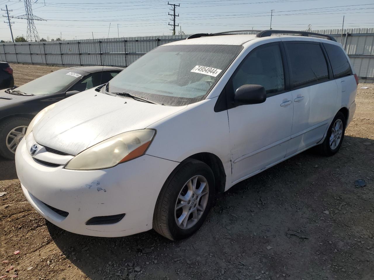 2007 Toyota Sienna - Image 1