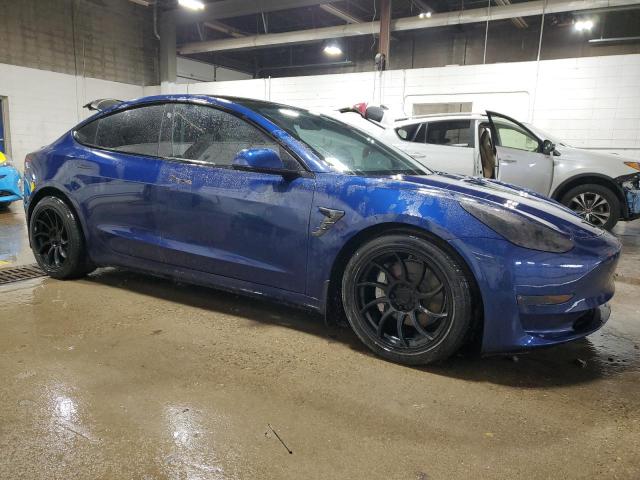  TESLA MODEL 3 2022 Синий