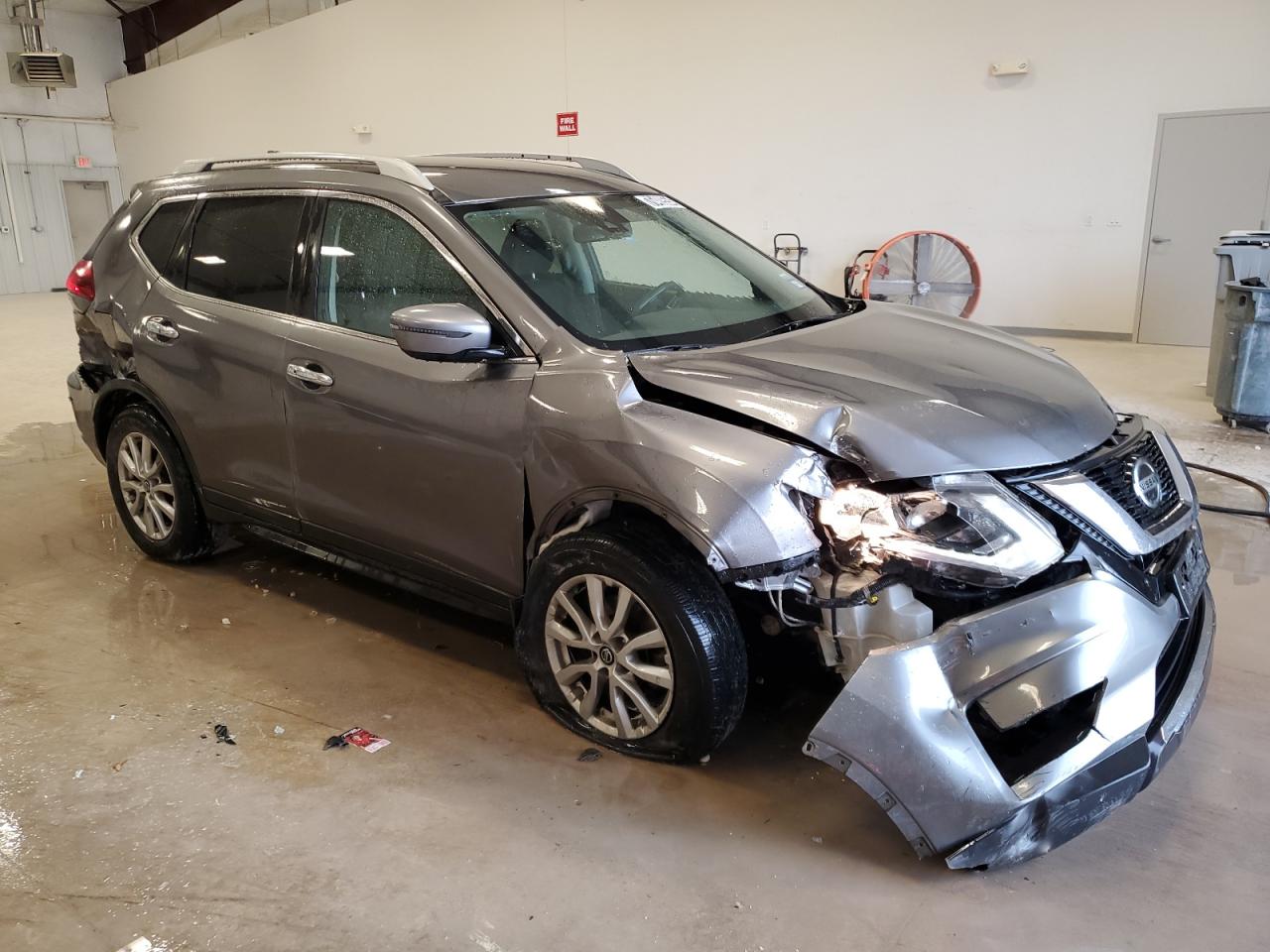 VIN KNMAT2MT0KP539174 2019 NISSAN ROGUE no.4