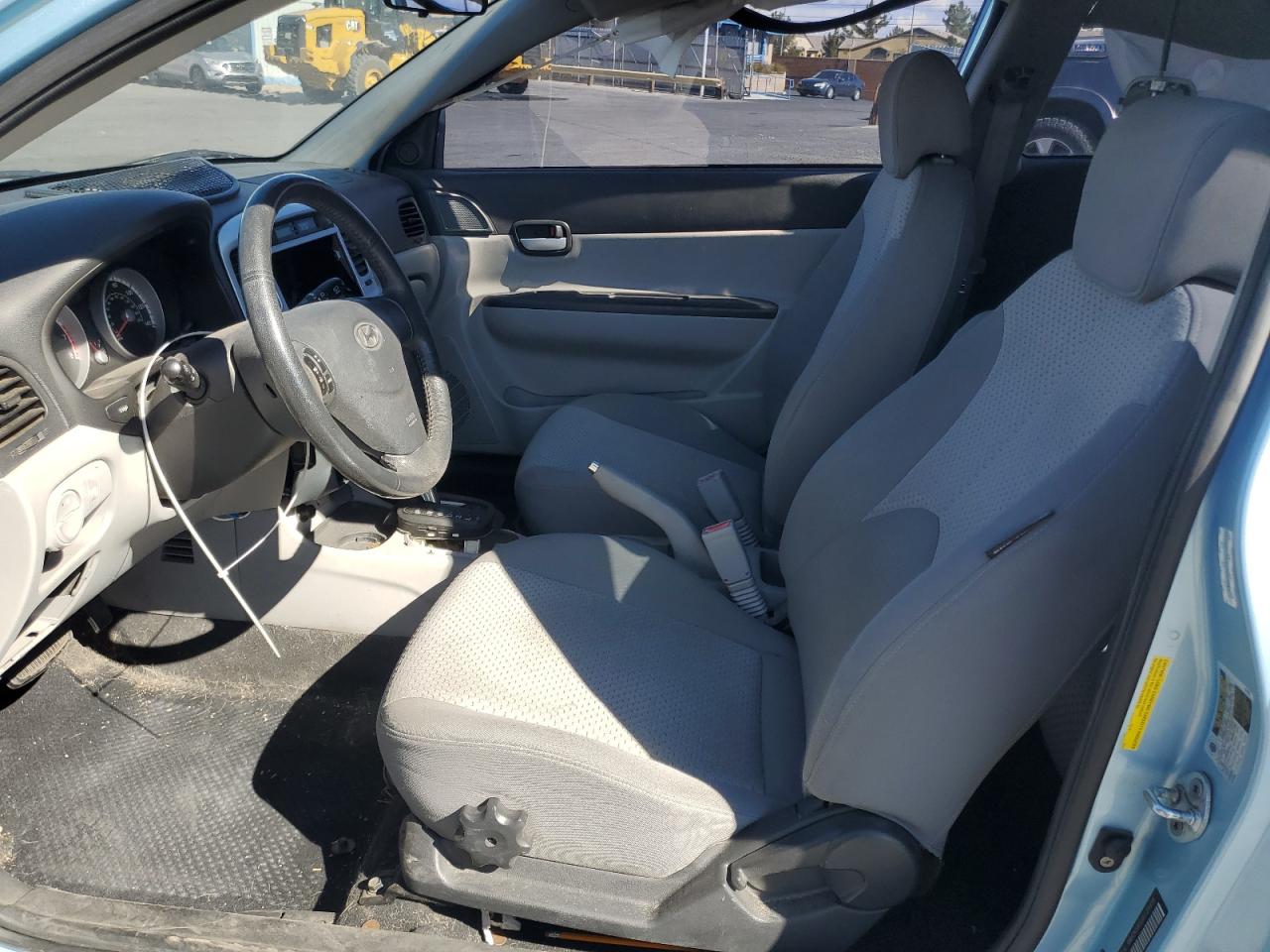 2009 Hyundai Accent - Image 7