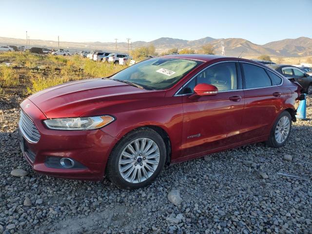  FORD FUSION 2015 Червоний