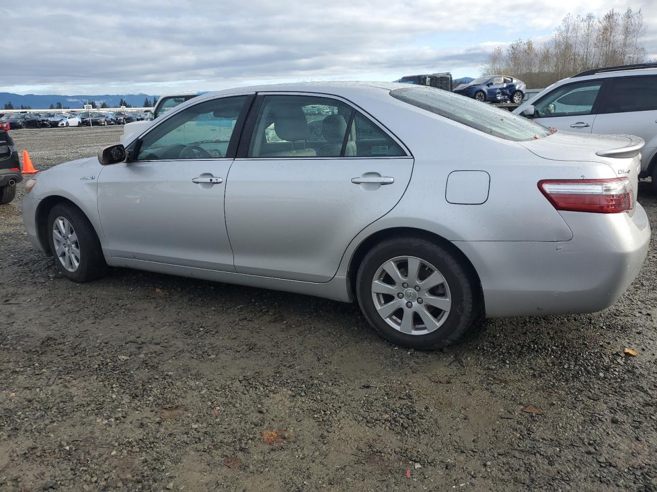 2009 Toyota Camry - Image 2