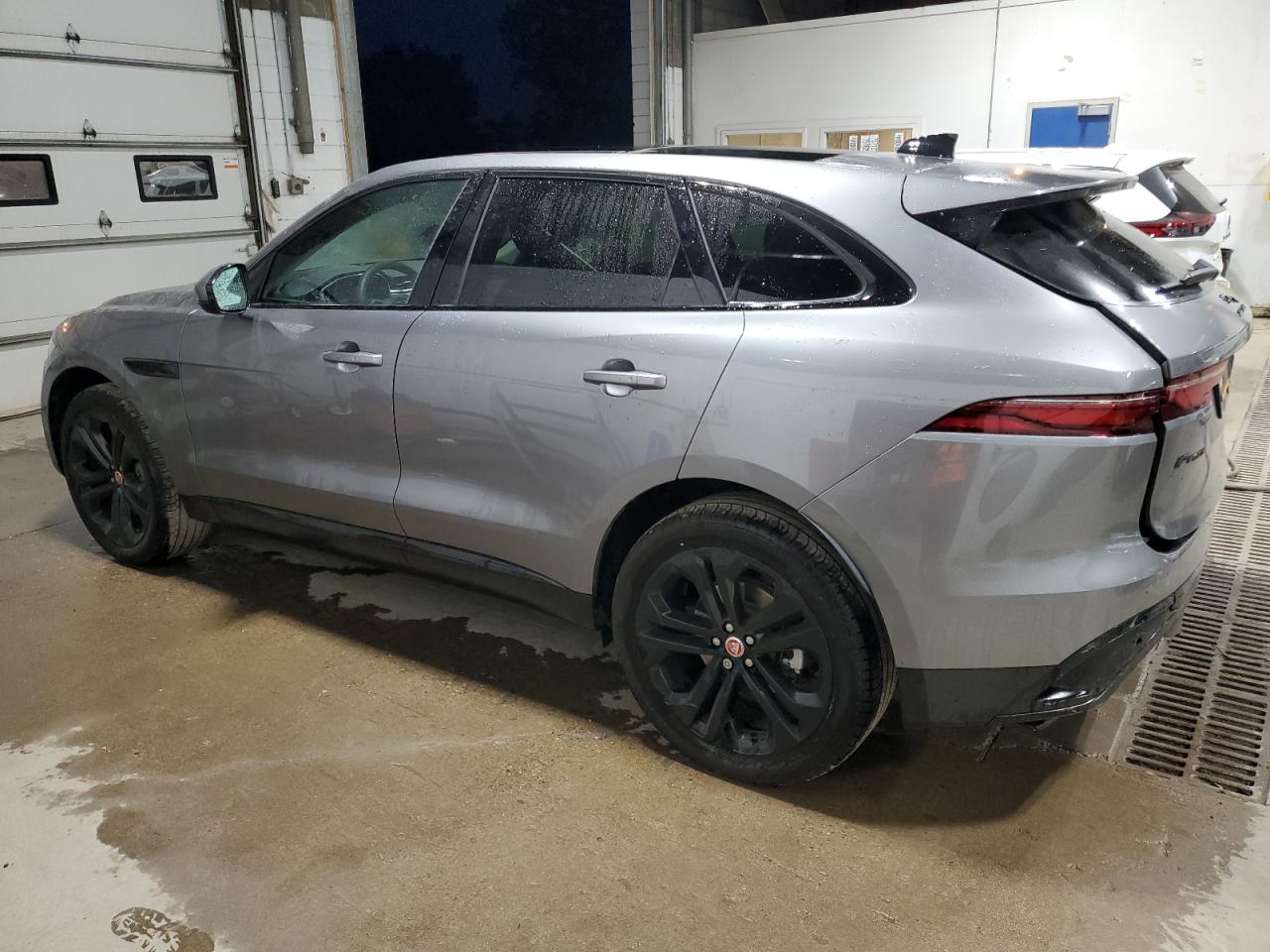 2023 Jaguar F-Pace - Image 2