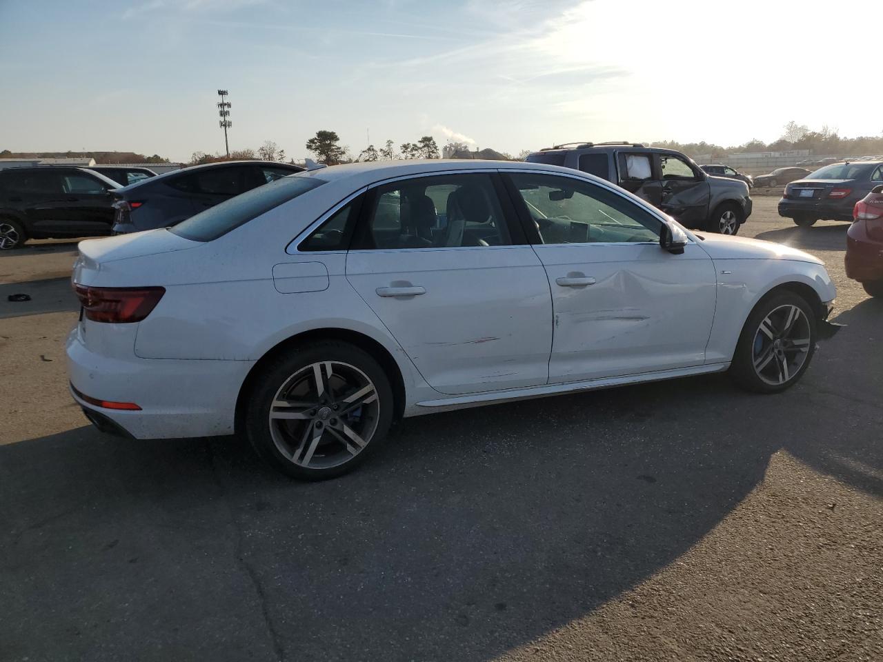 2018 Audi A4 - Image 3