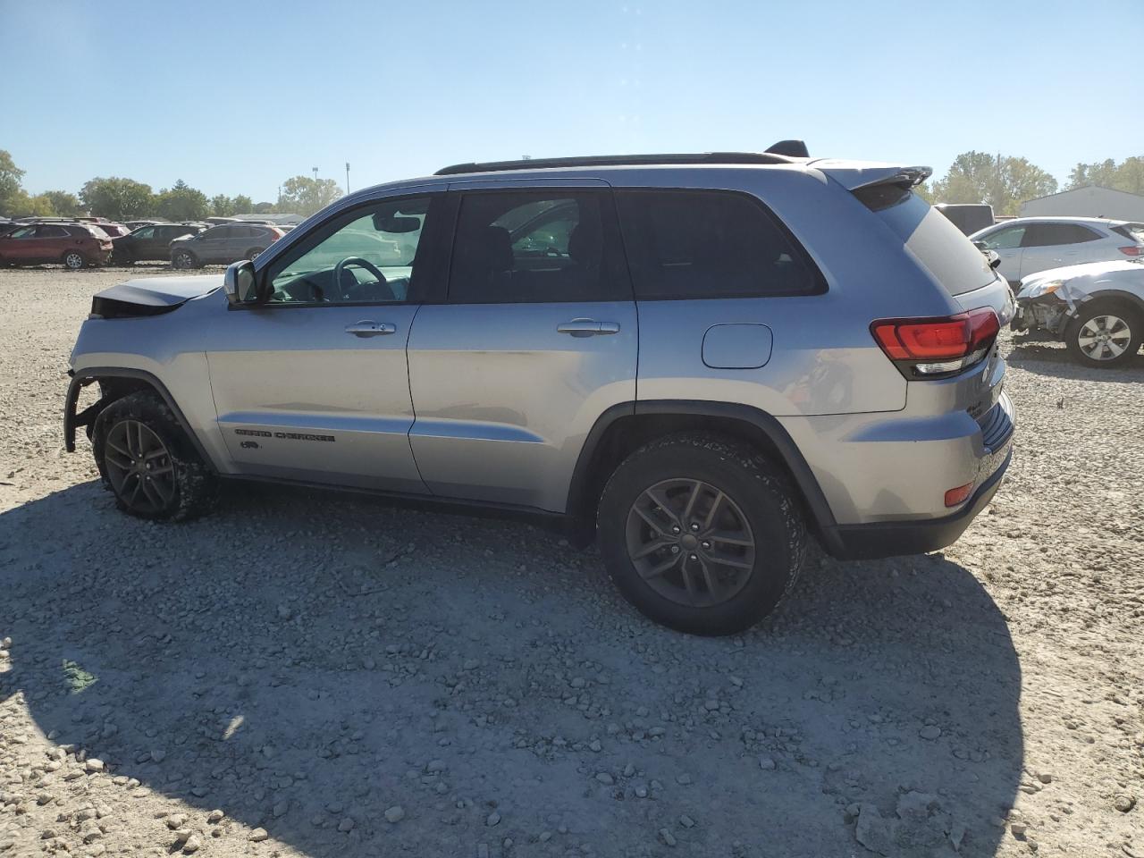 1C4RJFAG1HC648606 2017 JEEP GRAND CHEROKEE - Image 2