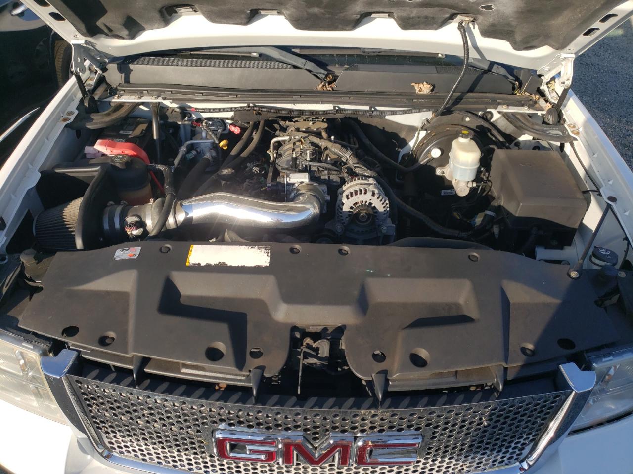 2008 GMC Sierra - Image 11