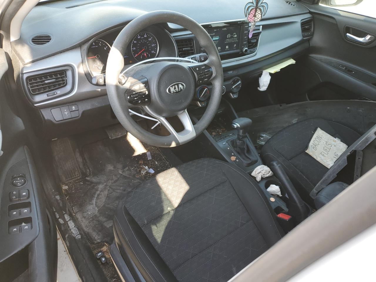 3KPA24AB8KE211124 2019 Kia Rio S