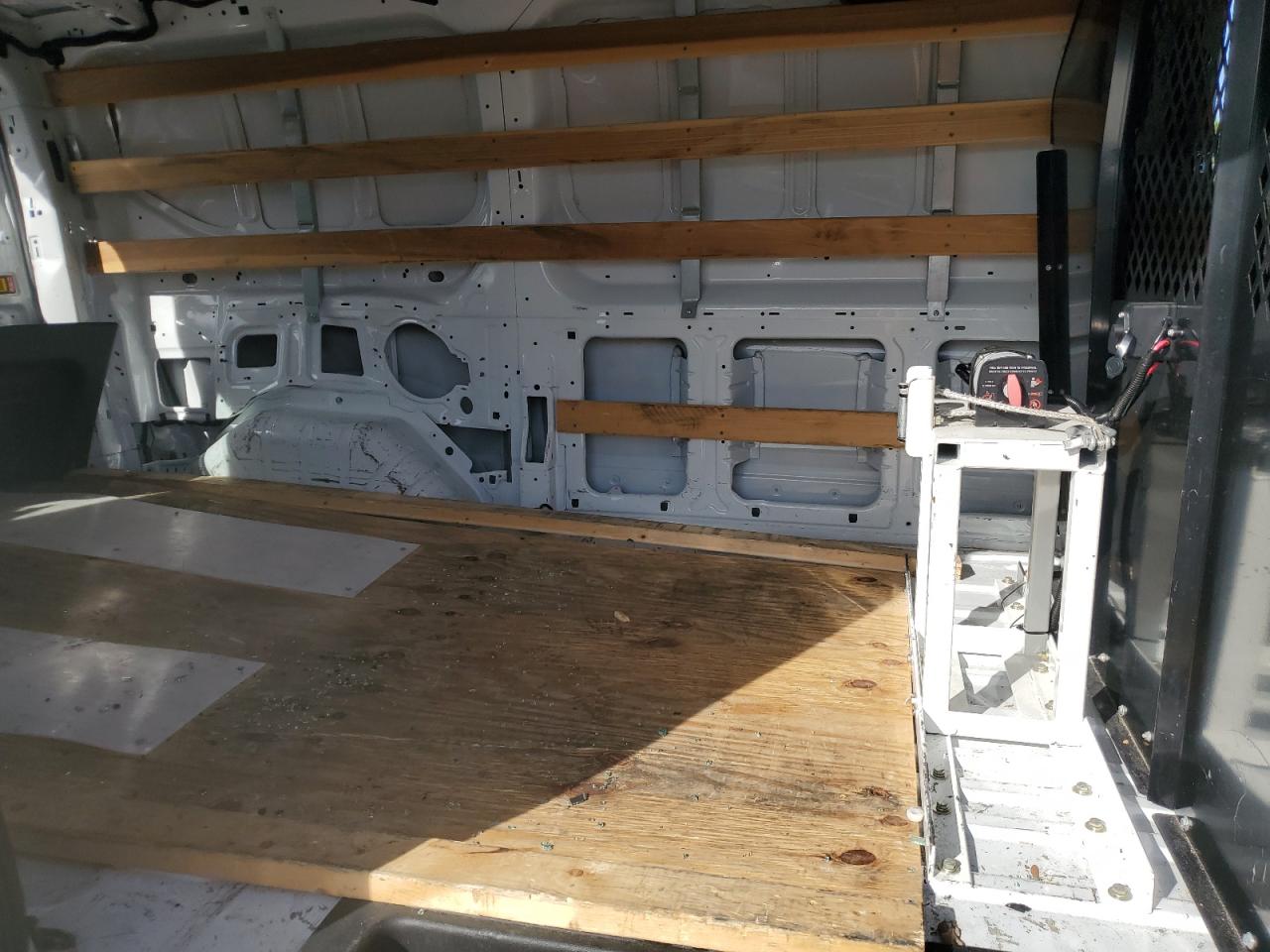 2021 Ford Transit - Image 12