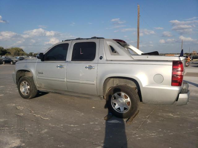 Pickups CHEVROLET AVALANCHE 2013 Silver