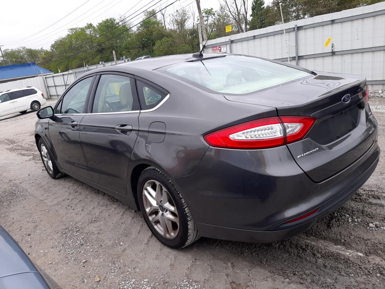 VIN 1FA6P0HD8G5102128 2016 FORD FUSION no.2