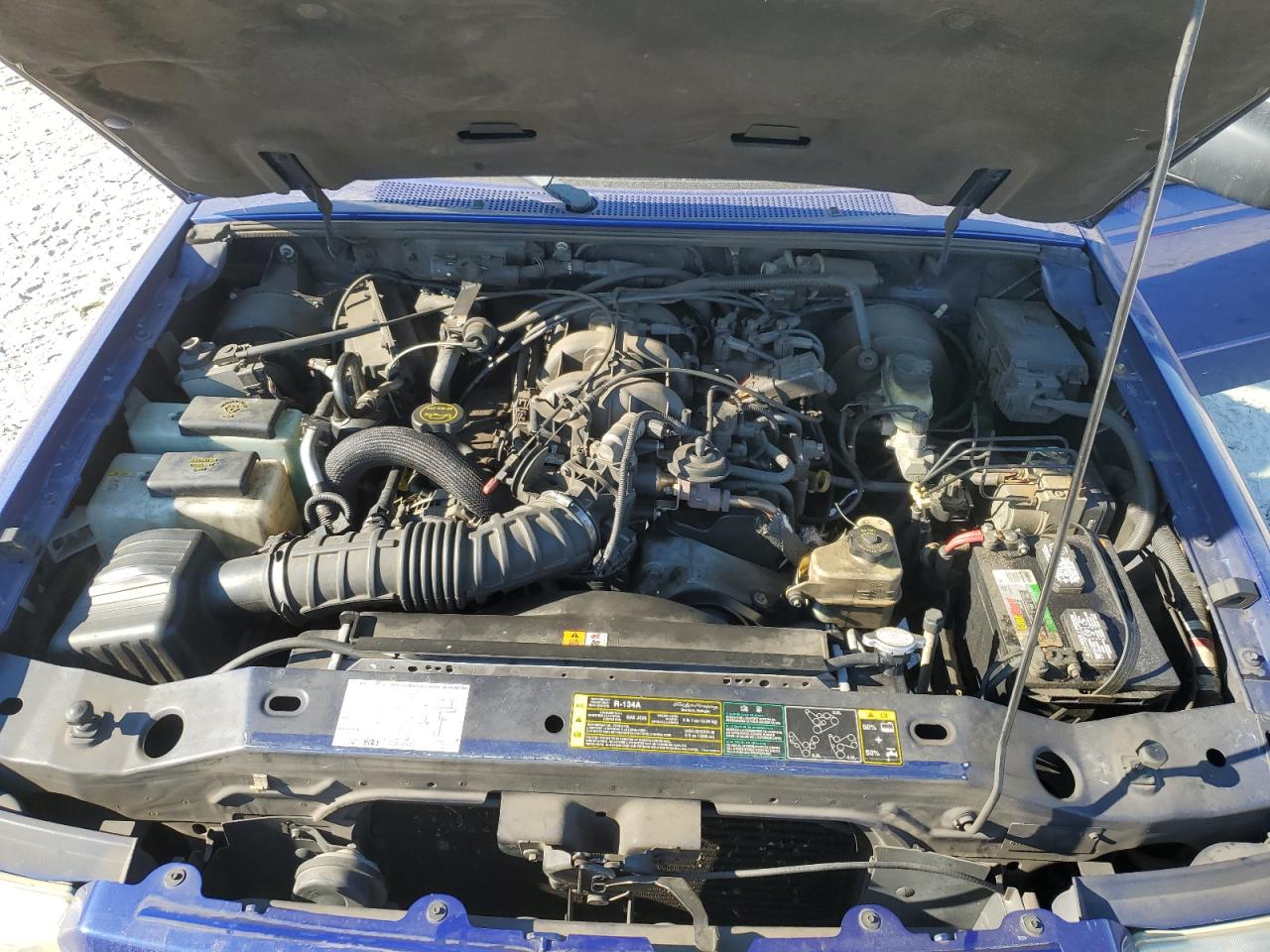 2004 Ford Ranger - Image 12