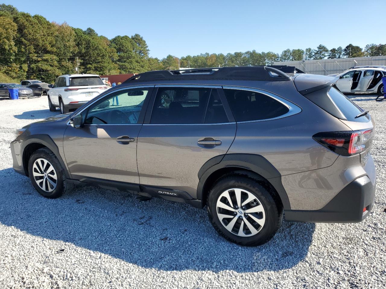 2024 Subaru Outback - Image 2