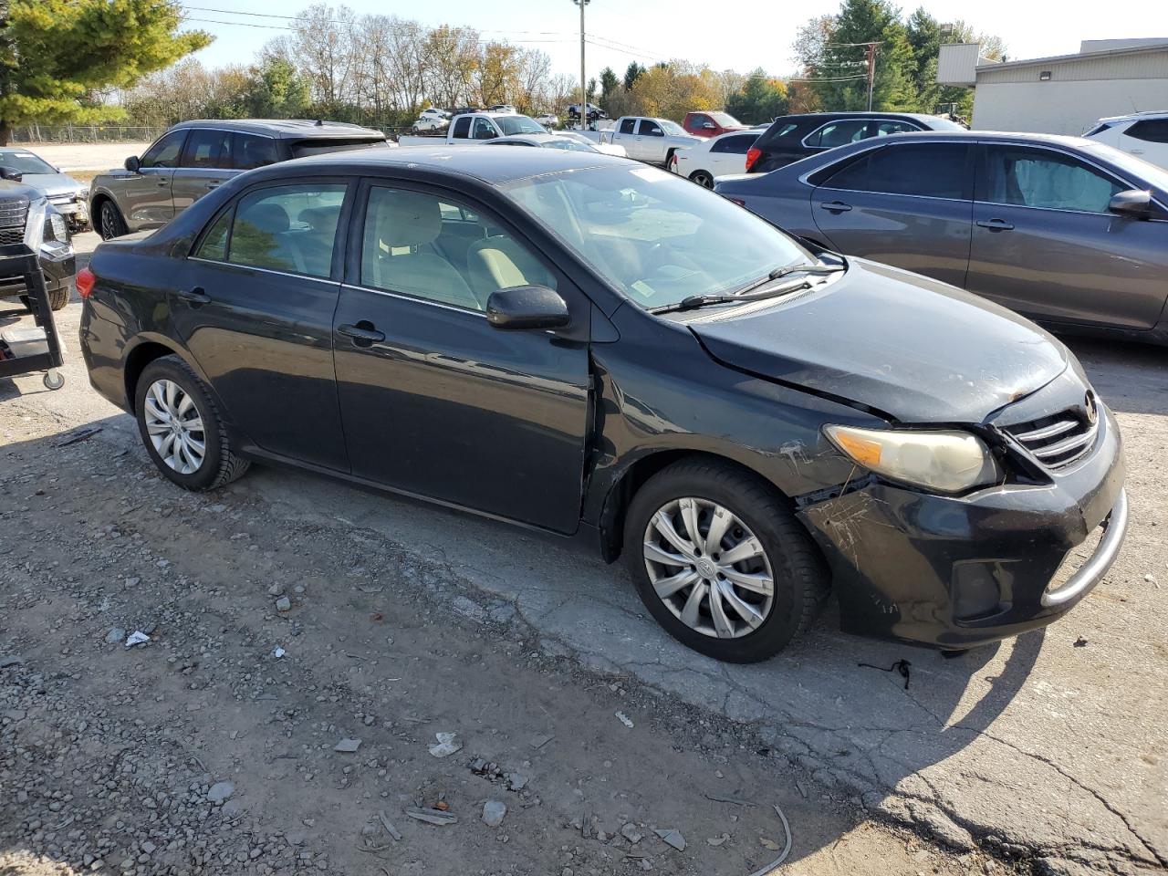 VIN 2T1BU4EE9DC028111 2013 TOYOTA COROLLA no.4