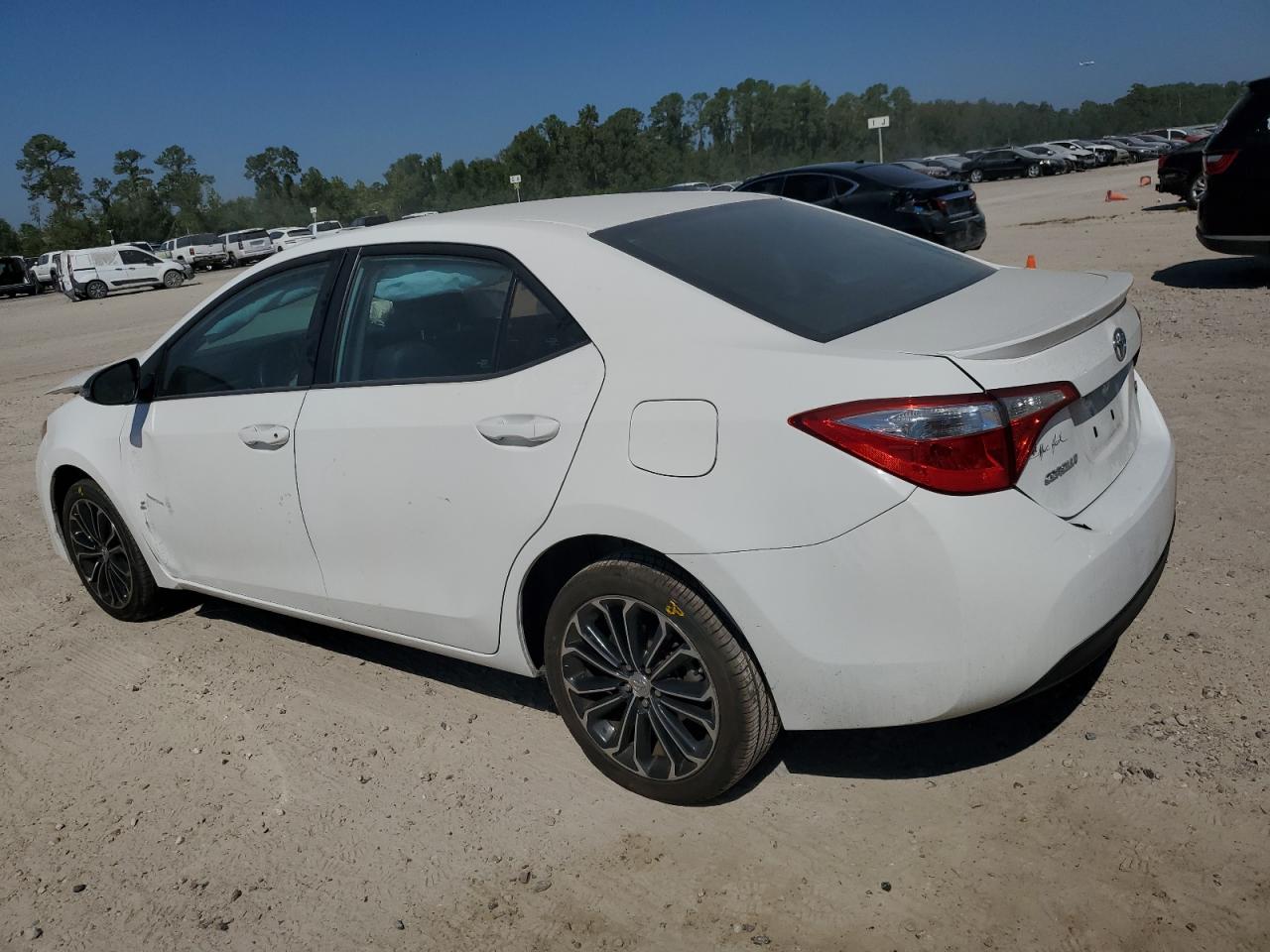 2014 Toyota Corolla - Image 2