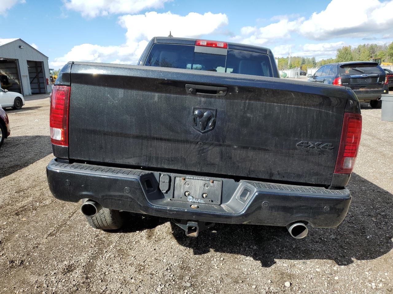 1C6RR7MT3JS142026 2018 Ram 1500 Sport