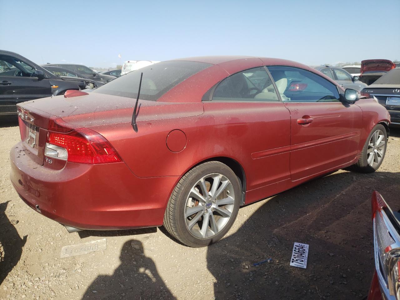 VIN YV1672MC4DJ140245 2013 VOLVO C70 no.3