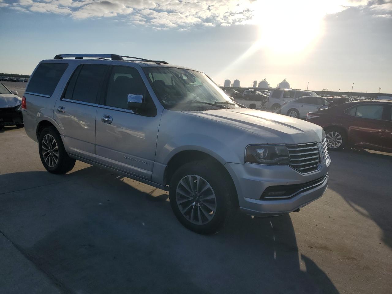 VIN 5LMJJ2HT8FEJ09600 2015 LINCOLN NAVIGATOR no.4