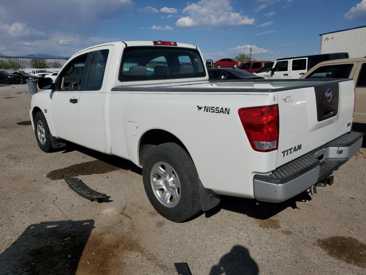 2004 Nissan Titan - Image 2
