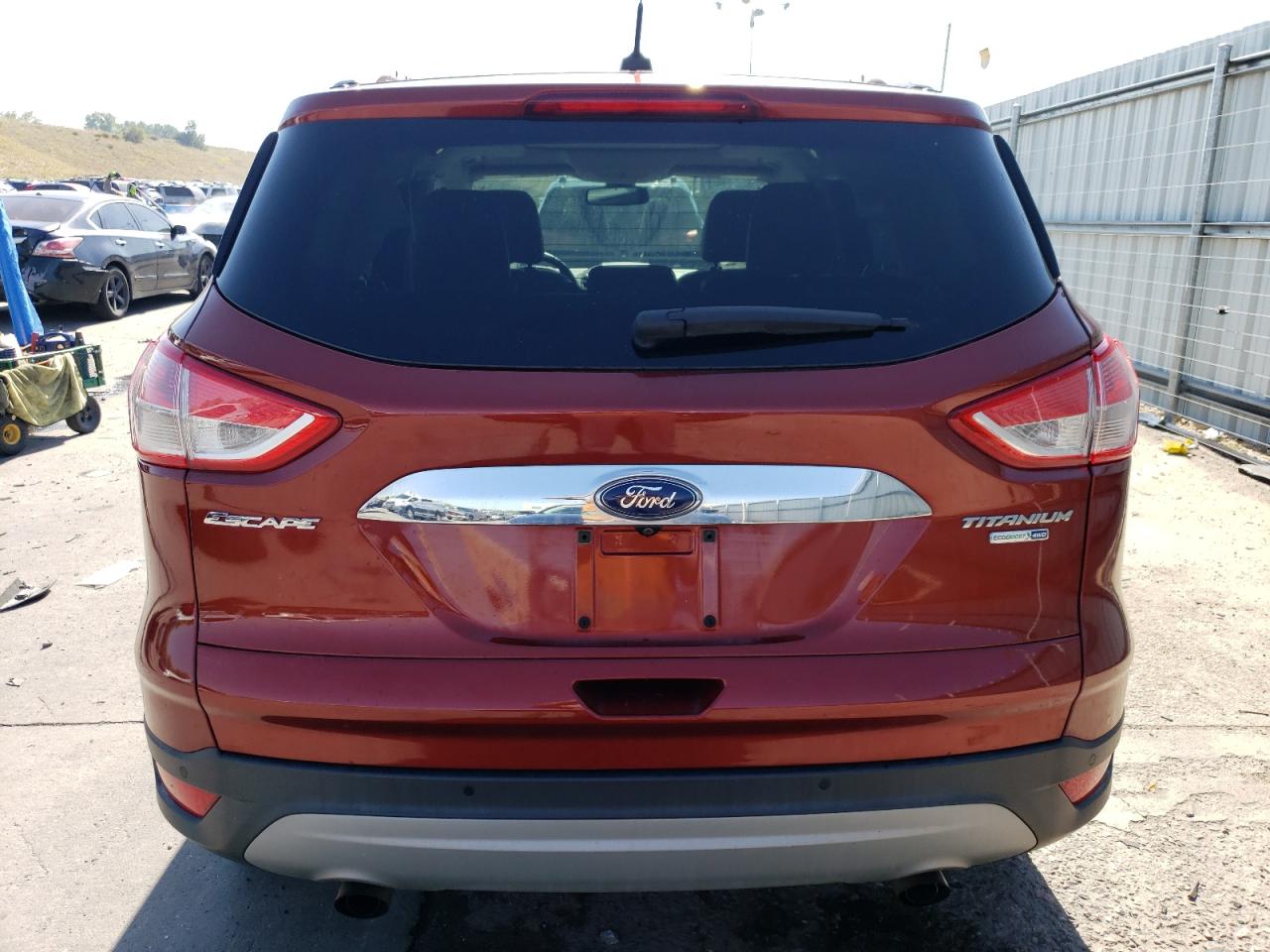 1FMCU9JX7FUA12306 2015 Ford Escape Titanium