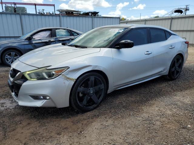 Sedans NISSAN MAXIMA 2016 Srebrny