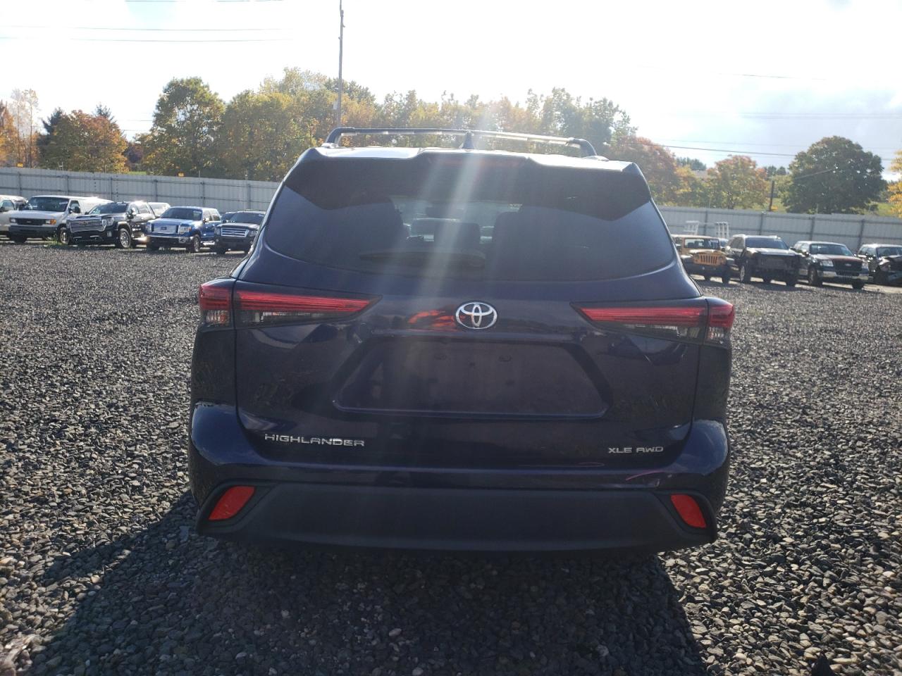 2021 Toyota Highlander Xle VIN: 5TDHZRBH1MS028988 Lot: 77645424