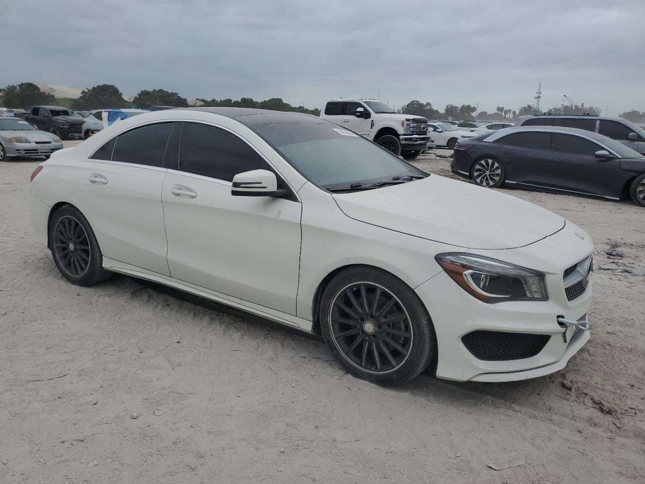 VIN WDDSJ4EB2FN173169 2015 MERCEDES-BENZ CLA-CLASS no.4