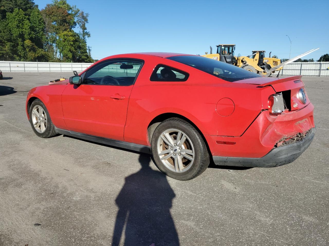 2010 Ford Mustang - Image 2