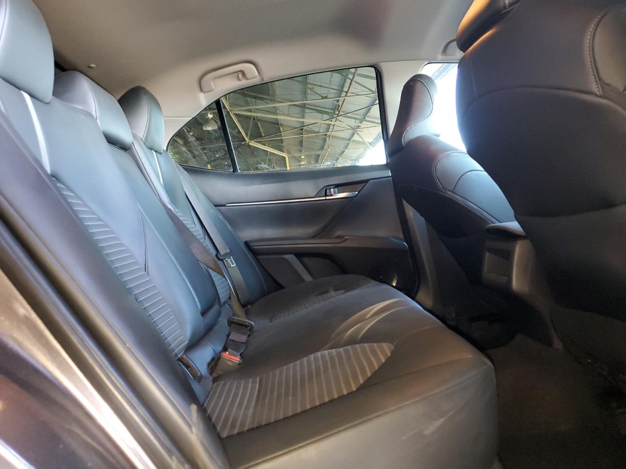 2022 Toyota Camry - Image 10